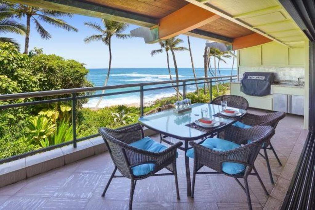 Luxury 2-Story Oceanfront Condo W/ Views & Pool Wailua  Dış mekan fotoğraf